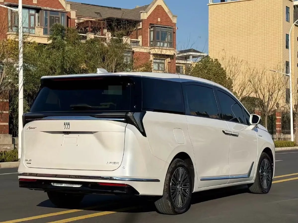 2024 Buick GL8 1.5T 180HP L4 2DHT PHEV 24.4KWH,autocango,china used car exporter,china ev exporter,chinese used car exporter,chinese used ev exporter