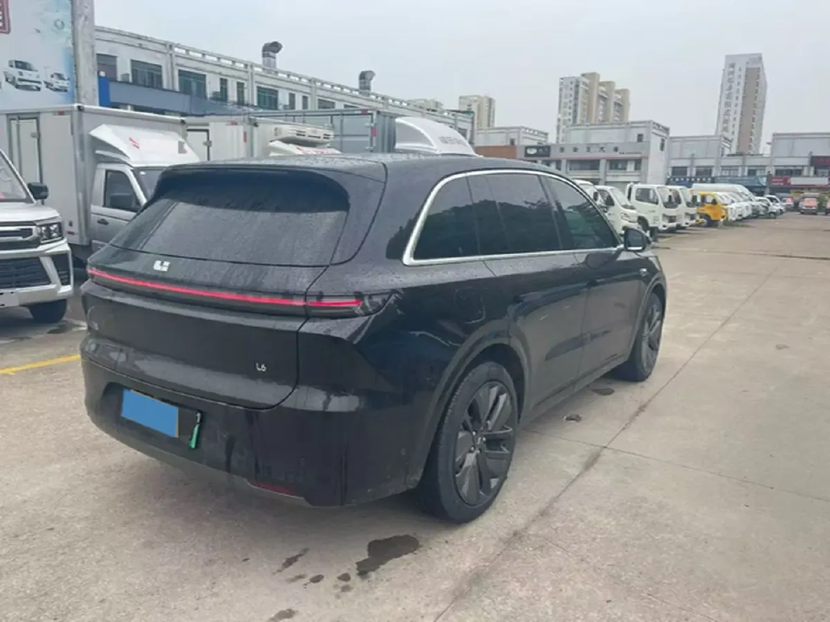 2024 Li L6 Range Extended 154HP L4 REEV 36.8KWH,autocango,china used car exporter,china ev exporter,chinese used car exporter,chinese used ev exporter