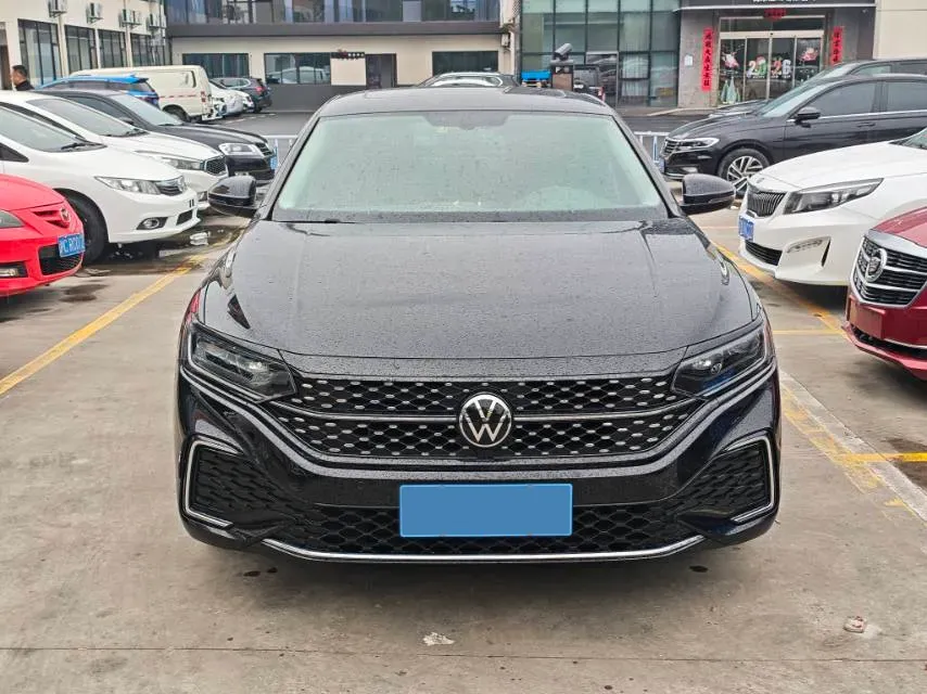 2022 Skoda Kodiak GT 2.0T 186HP L4 7DCT,autocango,china used car exporter,china ev exporter,chinese used car exporter,chinese used ev exporter