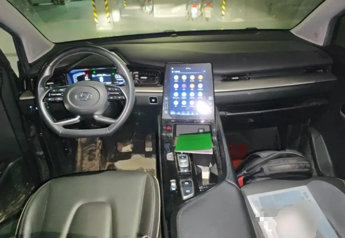 2021 Hyundai Custo 1.5T 170HP L4 8AT,autocango,china used car exporter,china ev exporter,chinese used car exporter,chinese used ev exporter