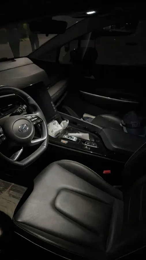 2021 Hyundai Custo 1.5T 170HP L4 8AT,autocango,china used car exporter,china ev exporter,chinese used car exporter,chinese used ev exporter