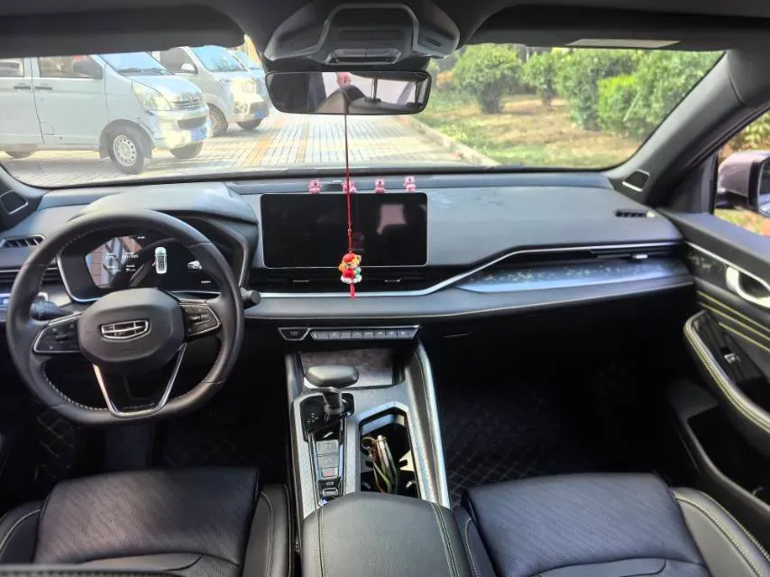 2025 Geely Preface 1.5T 181HP L4 7DCT,autocango,china used car exporter,china ev exporter,chinese used car exporter,chinese used ev exporter