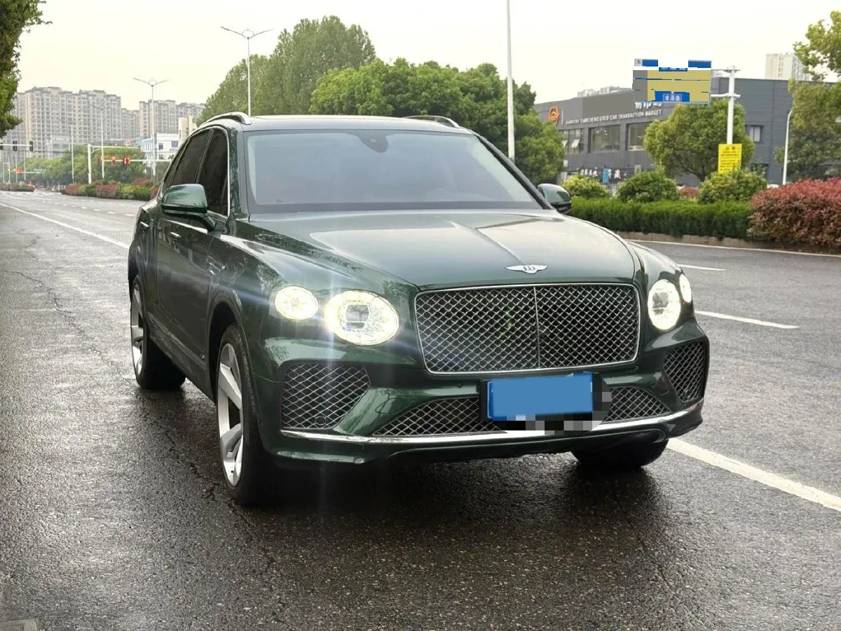 2022 Bentley Bentayga 4.0T 550HP V8 8AT,autocango,china used car exporter,china ev exporter,chinese used car exporter,chinese used ev exporter