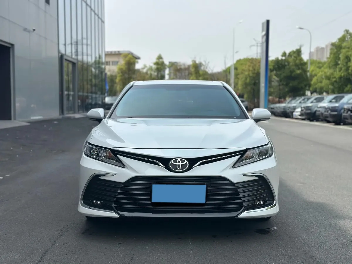 2022 Toyota Camry 2.0L 178HP L4 CVT,autocango,china used car exporter,china ev exporter,chinese used car exporter,chinese used ev exporter