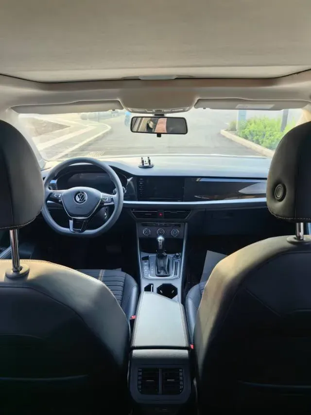 2021 Volkswagen Lavida 1.4T 150HP L4 7DCT,autocango,china used car exporter,china ev exporter,chinese used car exporter,chinese used ev exporter