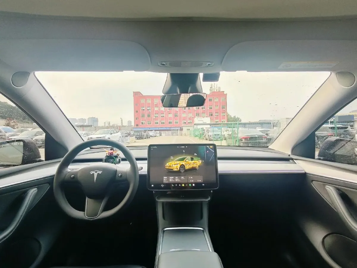 2024 Iveco OuSheng BEV 77.28KWH,autocango,china used car exporter,china ev exporter,chinese used car exporter,chinese used ev exporter