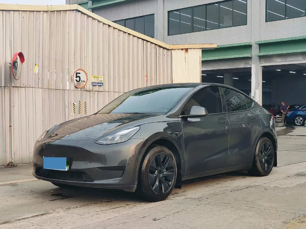 2024 Iveco OuSheng BEV 77.28KWH,autocango,china used car exporter,china ev exporter,chinese used car exporter,chinese used ev exporter