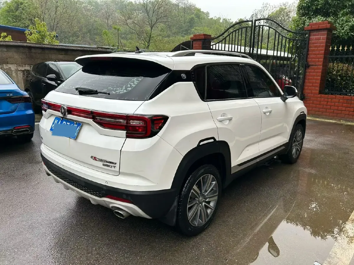 2019 ChangAn CS35 Plus 1.4T 158HP L4 7DCT,autocango,china used car exporter,china ev exporter,chinese used car exporter,chinese used ev exporter