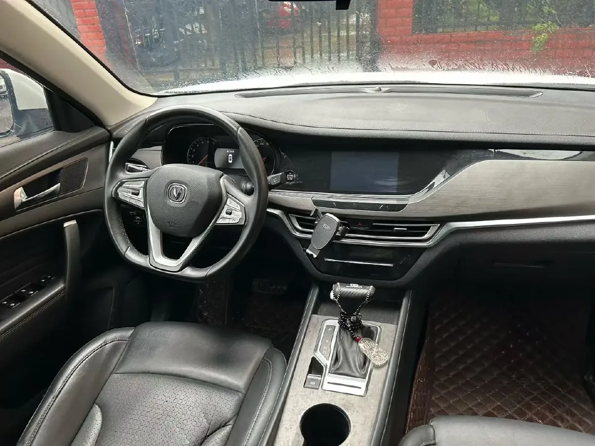 2019 ChangAn CS35 Plus 1.4T 158HP L4 7DCT,autocango,china used car exporter,china ev exporter,chinese used car exporter,chinese used ev exporter