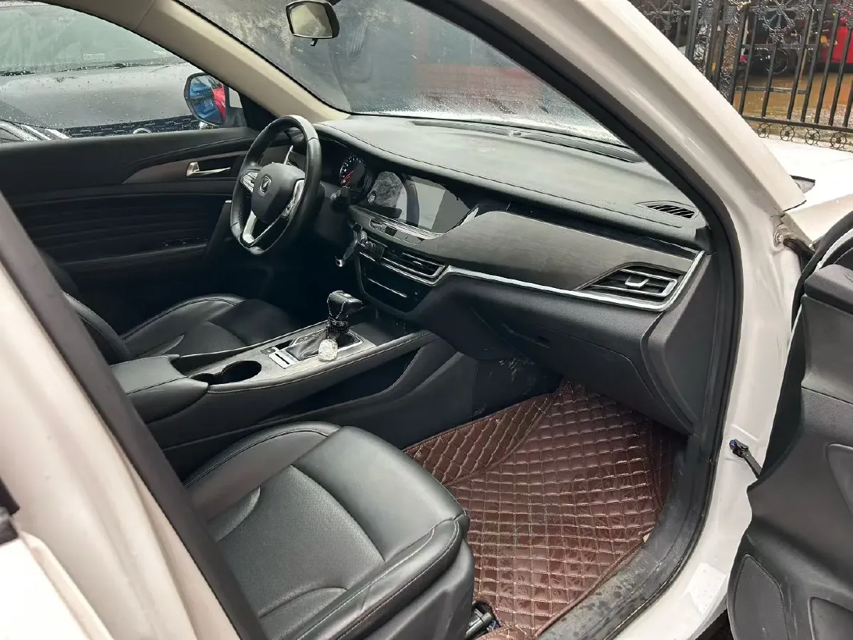 2019 ChangAn CS35 Plus 1.4T 158HP L4 7DCT,autocango,china used car exporter,china ev exporter,chinese used car exporter,chinese used ev exporter