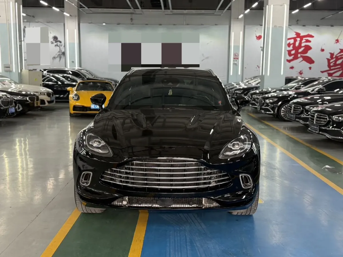 2022 Aston Martin DBX 3.0T 435HP L6 9AT,autocango,china used car exporter,china ev exporter,chinese used car exporter,chinese used ev exporter