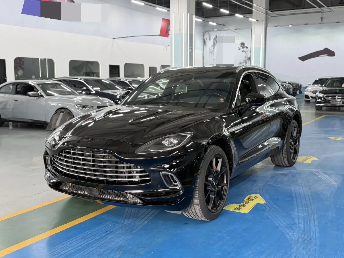 2022 Aston Martin DBX 3.0T 435HP L6 9AT,autocango,china used car exporter,china ev exporter,chinese used car exporter,chinese used ev exporter