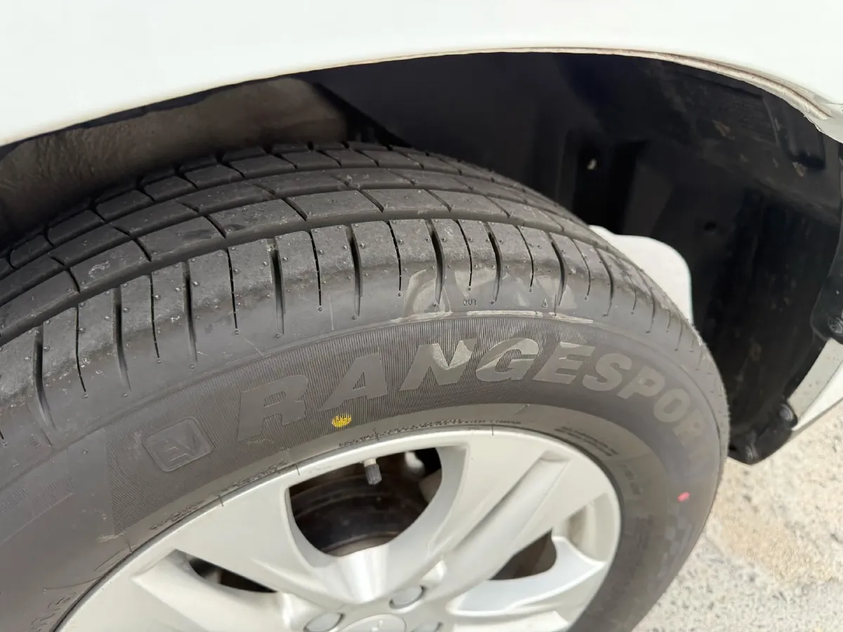 2023 Haval M6 1.5T 150HP L4 6MT,autocango,china used car exporter,china ev exporter,chinese used car exporter,chinese used ev exporter