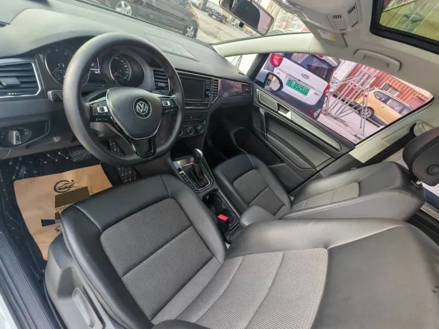 2018 Volkswagen Golf Sportsvan 1.4T 131HP L4 7DCT,autocango,china used car exporter,china ev exporter,chinese used car exporter,chinese used ev exporter