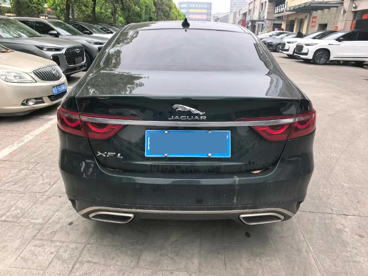 2023 Jaguar XFL 2.0T 200HP L4 8AT,autocango,china used car exporter,china ev exporter,chinese used car exporter,chinese used ev exporter