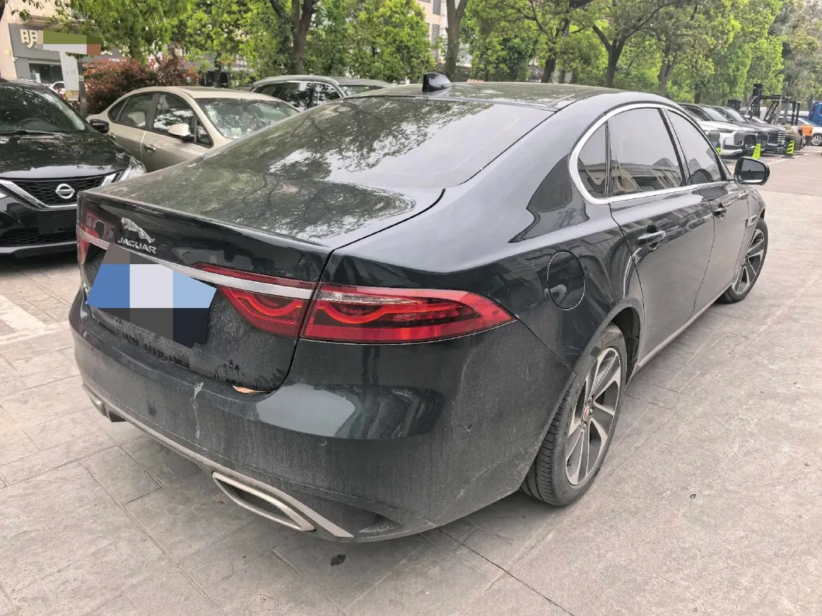 2023 Jaguar XFL 2.0T 200HP L4 8AT,autocango,china used car exporter,china ev exporter,chinese used car exporter,chinese used ev exporter