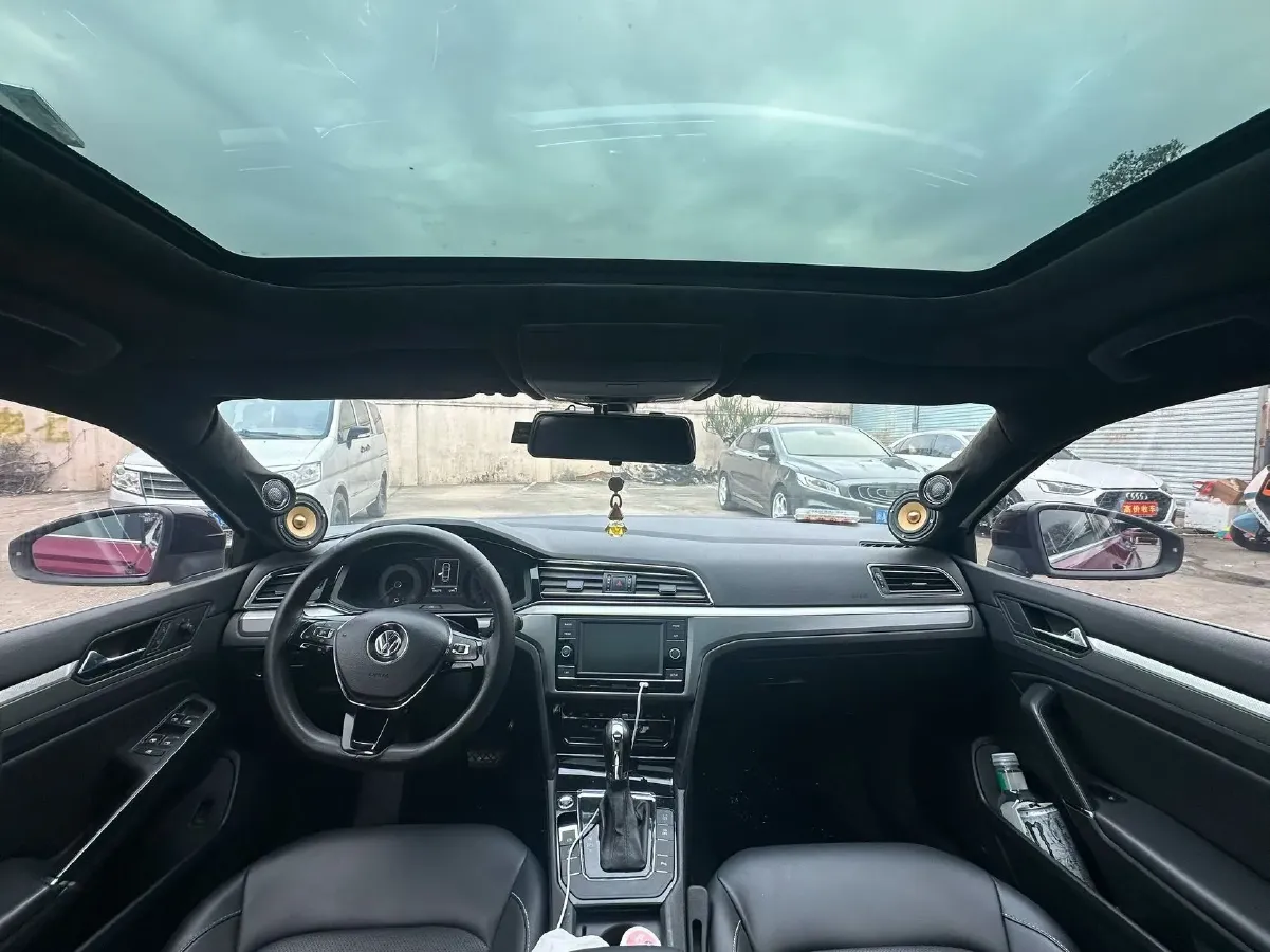 2019 Volkswagen Passat 1.4T 150HP L4 7DCT,autocango,china used car exporter,china ev exporter,chinese used car exporter,chinese used ev exporter