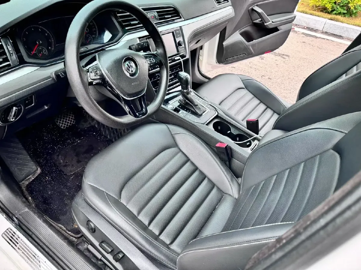 2019 Volkswagen Passat 1.4T 150HP L4 7DCT,autocango,china used car exporter,china ev exporter,chinese used car exporter,chinese used ev exporter