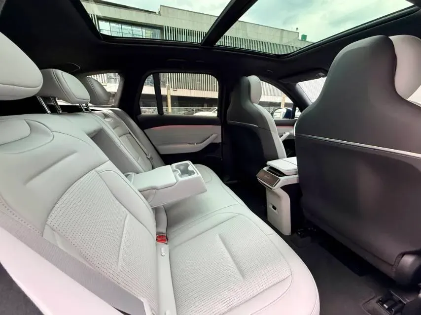 2024 NIO ES6 BEV 75KWH,autocango,china used car exporter,china ev exporter,chinese used car exporter,chinese used ev exporter