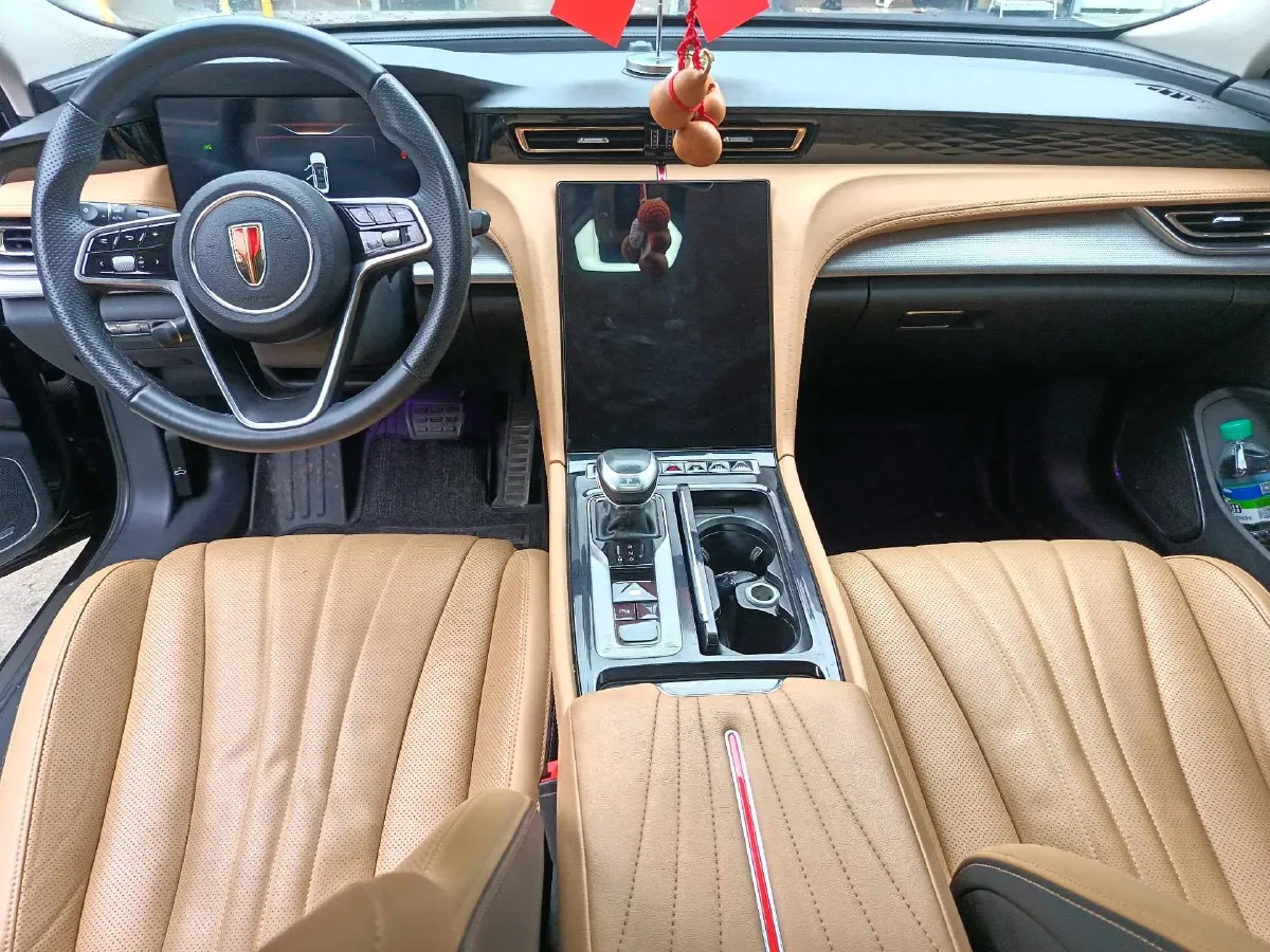 2023 HongQi H5 1.5T 169HP L4 7DCT,autocango,china used car exporter,china ev exporter,chinese used car exporter,chinese used ev exporter