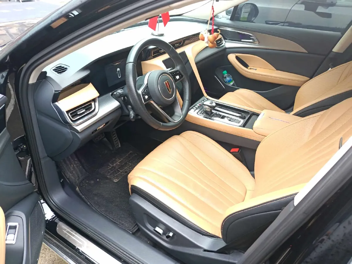 2023 HongQi H5 1.5T 169HP L4 7DCT,autocango,china used car exporter,china ev exporter,chinese used car exporter,chinese used ev exporter