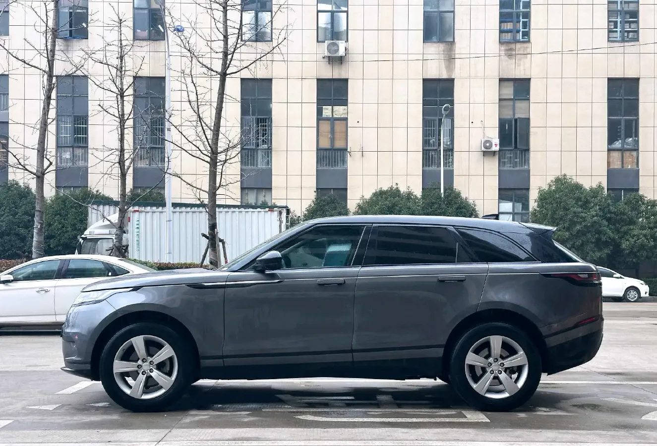 2019 Land Rover Range Rover Velar 2.0T 250HP L4 8AT,autocango,china used car exporter,china ev exporter,chinese used car exporter,chinese used ev exporter