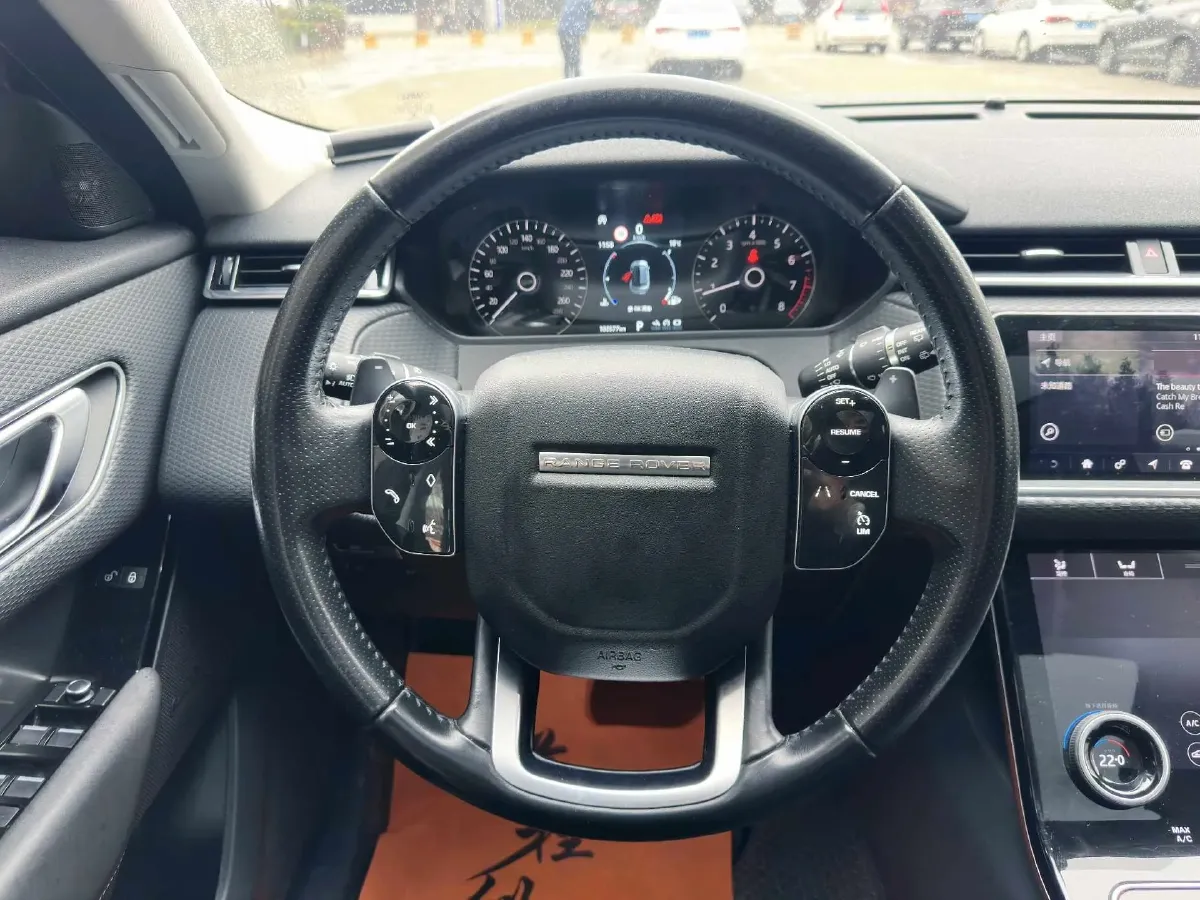 2019 Land Rover Range Rover Velar 2.0T 250HP L4 8AT,autocango,china used car exporter,china ev exporter,chinese used car exporter,chinese used ev exporter