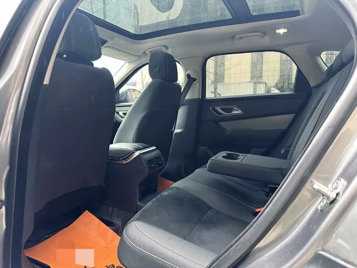 2019 Land Rover Range Rover Velar 2.0T 250HP L4 8AT,autocango,china used car exporter,china ev exporter,chinese used car exporter,chinese used ev exporter