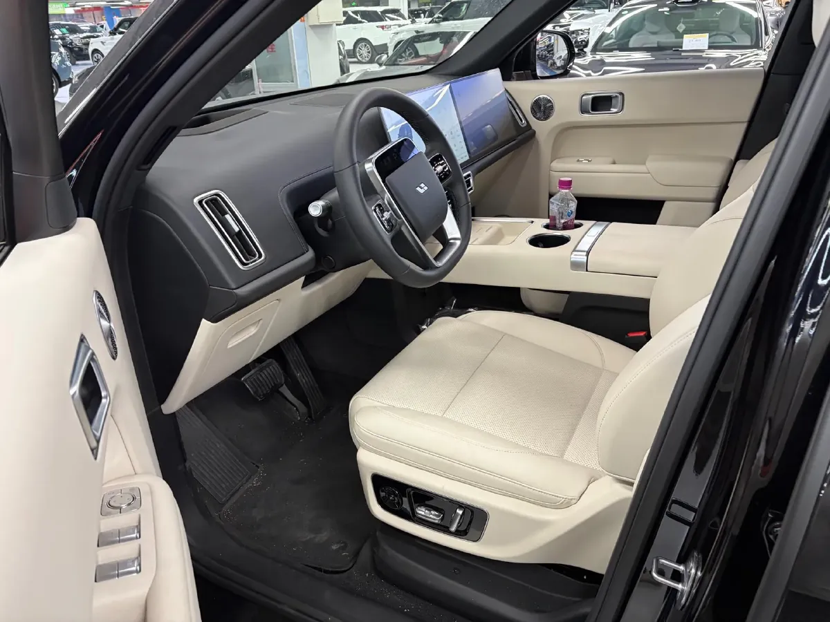 2025 Li L9 Range Extended 154HP REEV,autocango,china used car exporter,china ev exporter,chinese used car exporter,chinese used ev exporter