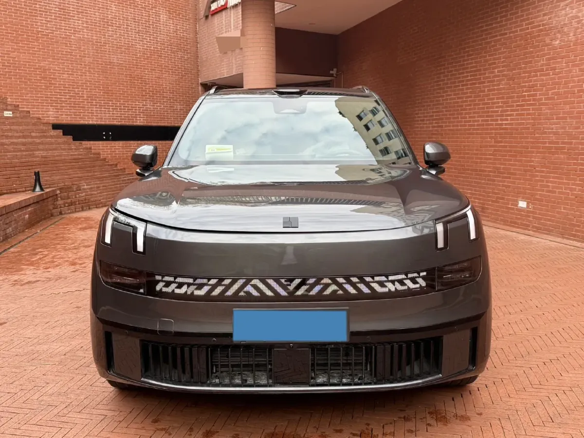 2025 LYNK&CO 900 2.0T 254HP L4 3DHT PHEV,autocango,china used car exporter,china ev exporter,chinese used car exporter,chinese used ev exporter