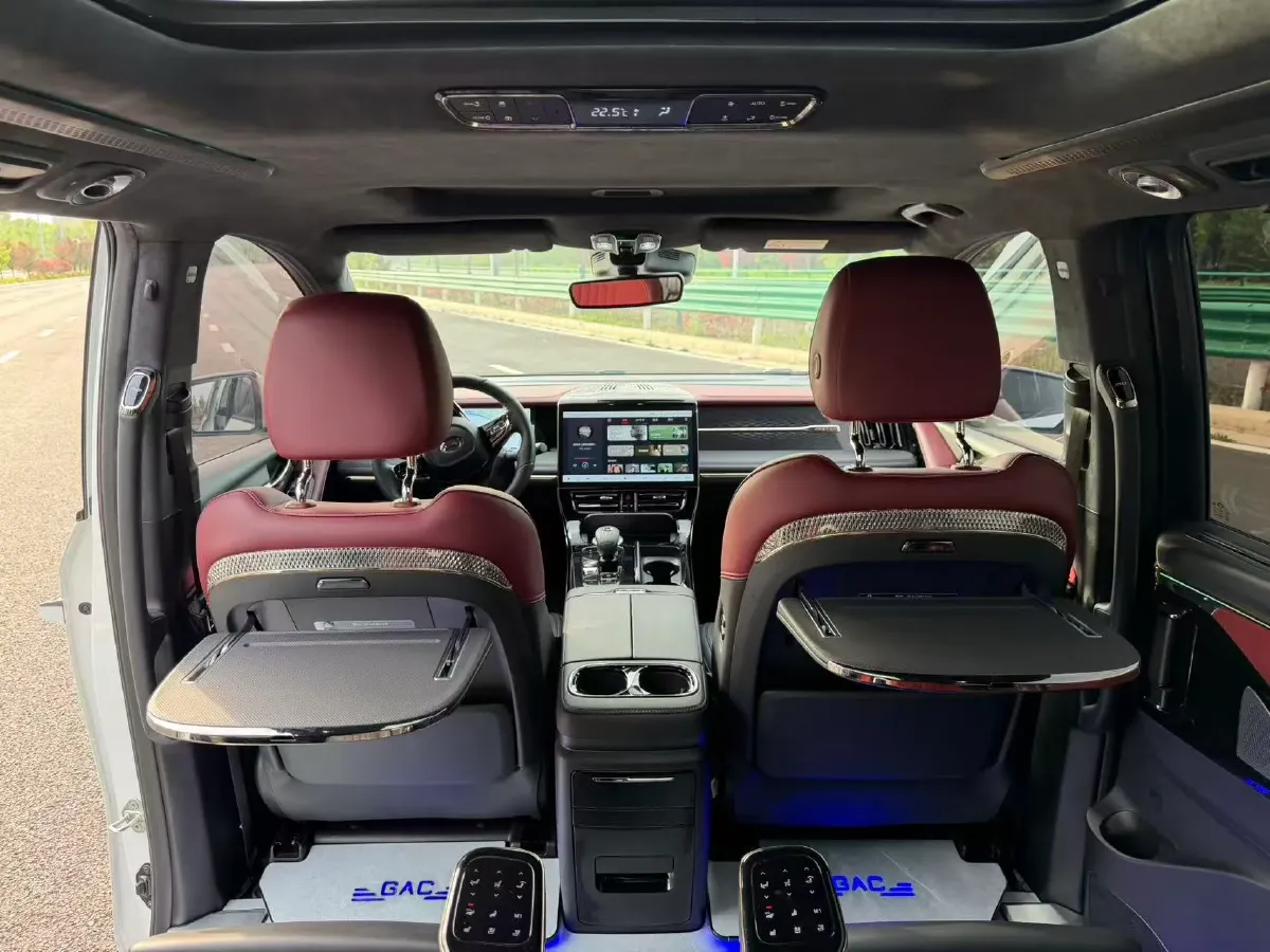 2023 GAC Trumpchi M8 2.0T 190HP L4 E-CVT Hybrid,autocango,china used car exporter,china ev exporter,chinese used car exporter,chinese used ev exporter