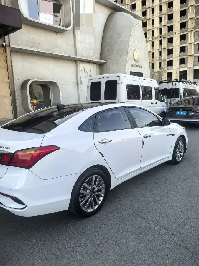 2017 Hyundai Mistra 1.8L 143HP L4 6AT,autocango,china used car exporter,china ev exporter,chinese used car exporter,chinese used ev exporter