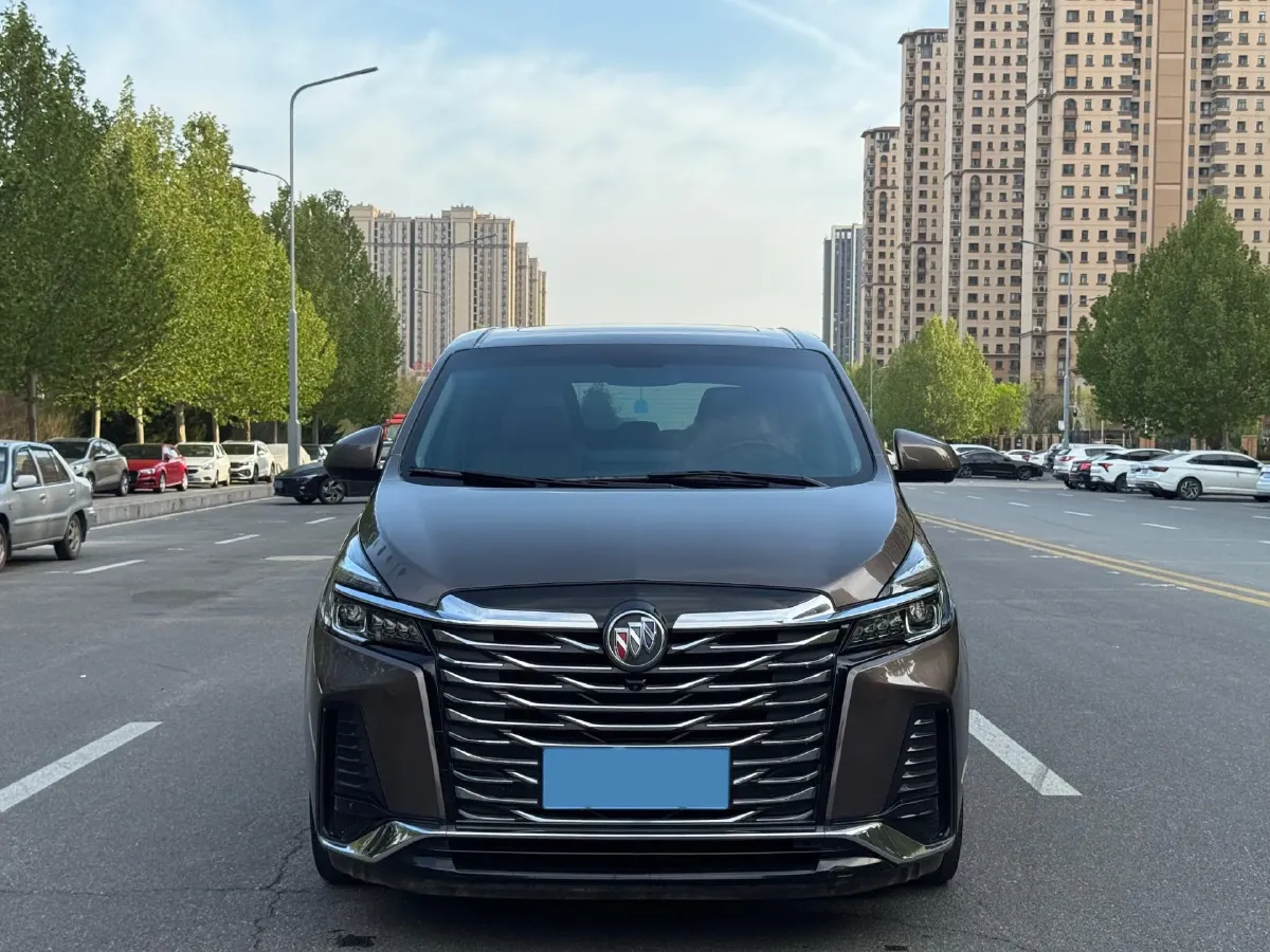 2023 Buick GL8 2.0T 237HP L4 9AT,autocango,china used car exporter,china ev exporter,chinese used car exporter,chinese used ev exporter