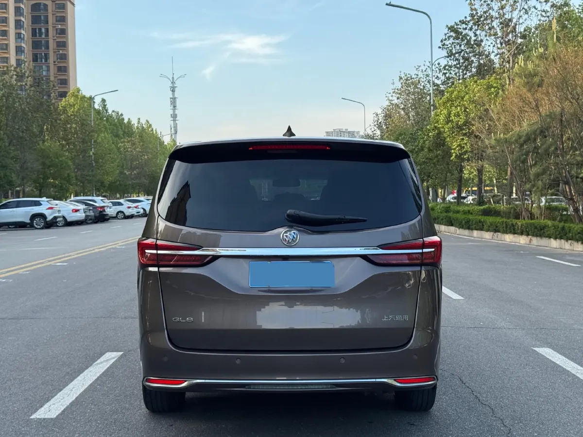2023 Buick GL8 2.0T 237HP L4 9AT,autocango,china used car exporter,china ev exporter,chinese used car exporter,chinese used ev exporter