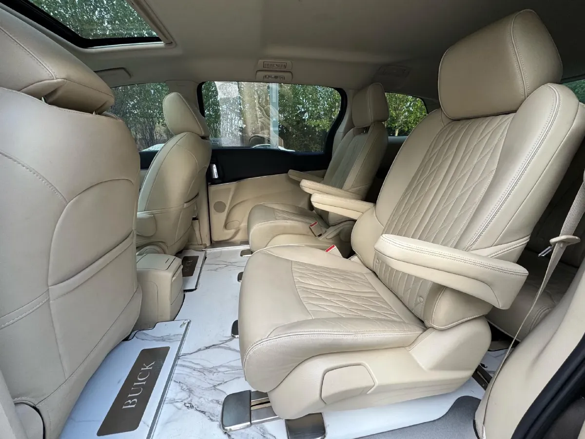 2023 Buick GL8 2.0T 237HP L4 9AT,autocango,china used car exporter,china ev exporter,chinese used car exporter,chinese used ev exporter