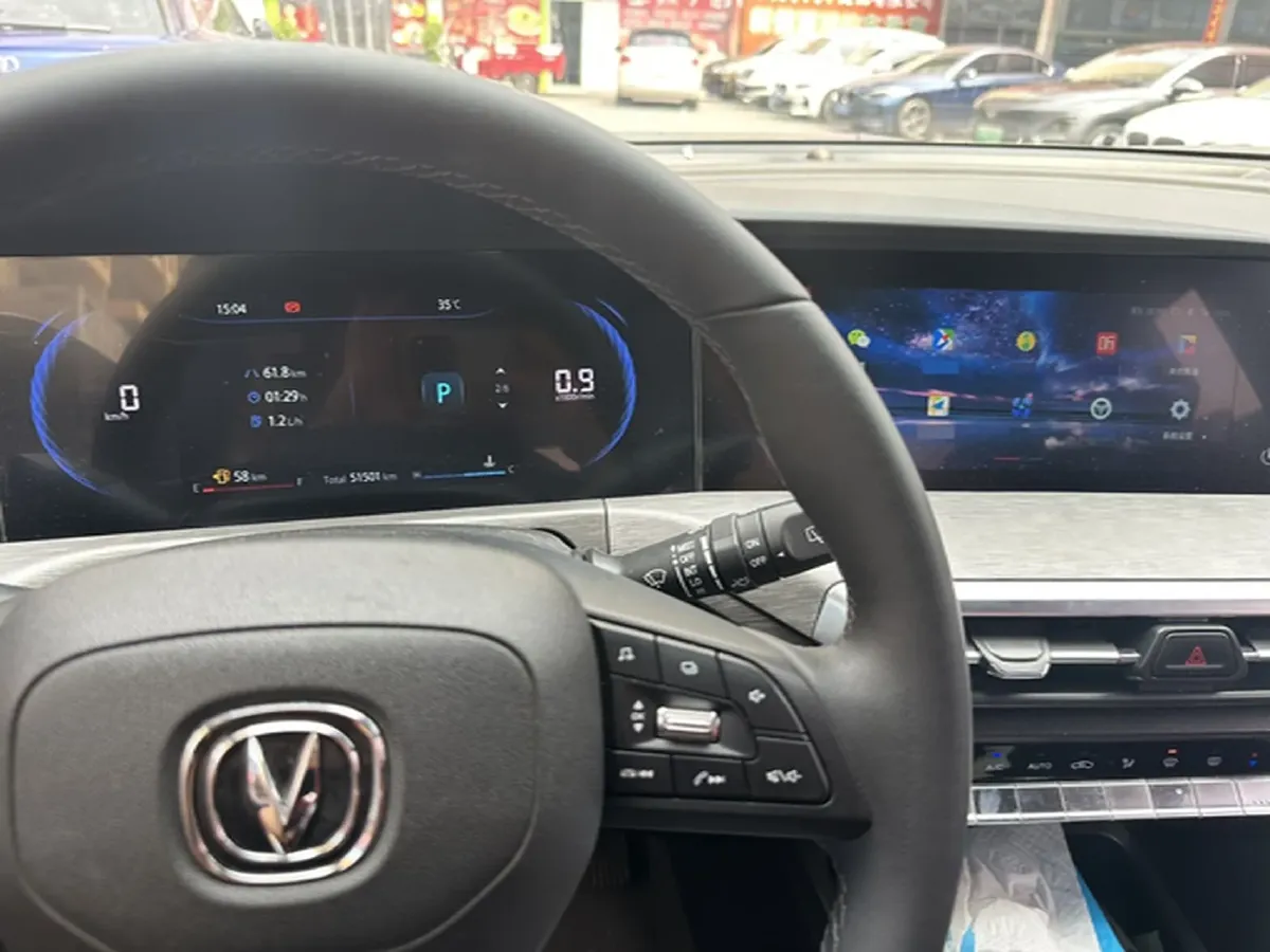 2021 ChangAn CS35 Plus 1.4T 160HP L4 7DCT,autocango,china used car exporter,china ev exporter,chinese used car exporter,chinese used ev exporter