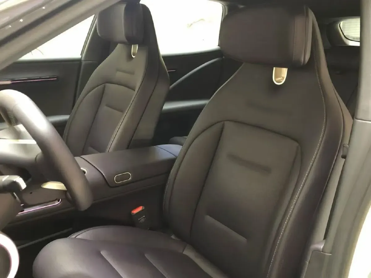 2024 Avatr 07 BEV 82.16KWH,autocango,china used car exporter,china ev exporter,chinese used car exporter,chinese used ev exporter