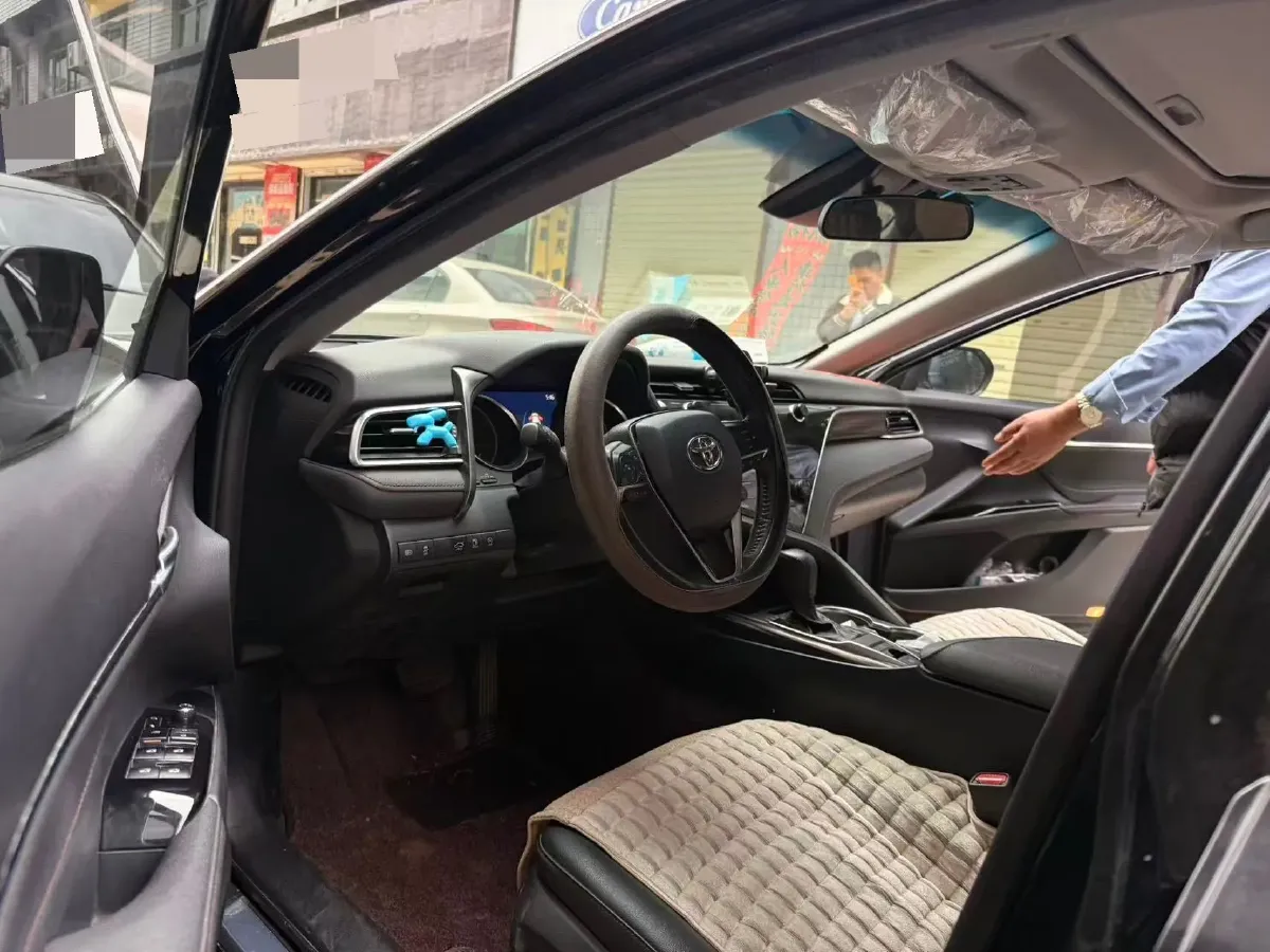 2019 Toyota Camry 2.0L 178HP L4 CVT,autocango,china used car exporter,china ev exporter,chinese used car exporter,chinese used ev exporter