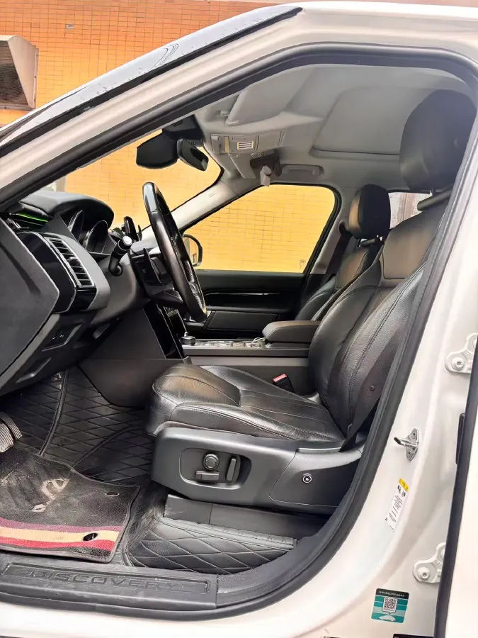 2019 Land Rover Discovery 3.0T 340HP V6 8AT,autocango,china used car exporter,china ev exporter,chinese used car exporter,chinese used ev exporter