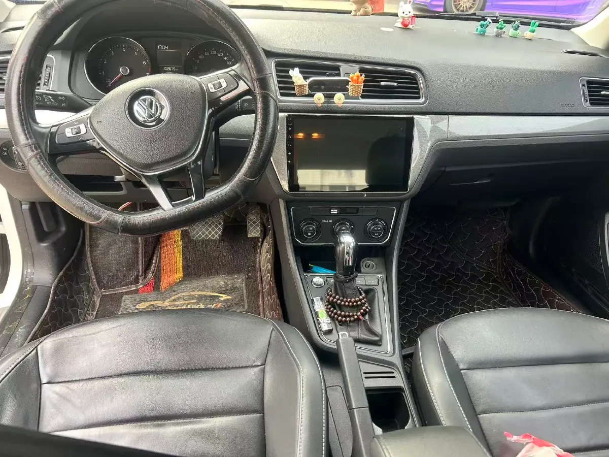 2017 Volkswagen Lavida 1.4T 131HP L4 7DCT,autocango,china used car exporter,china ev exporter,chinese used car exporter,chinese used ev exporter