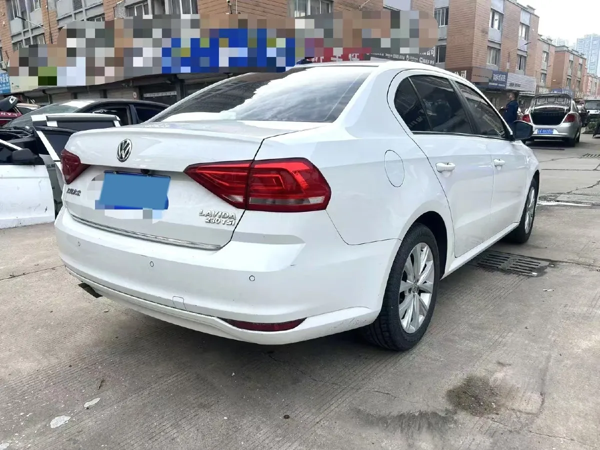 2017 Volkswagen Lavida 1.4T 131HP L4 7DCT,autocango,china used car exporter,china ev exporter,chinese used car exporter,chinese used ev exporter