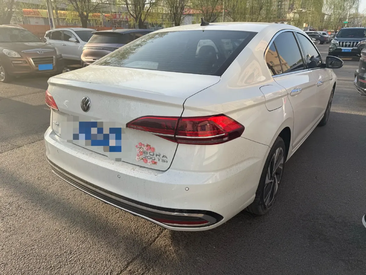 2023 Volkswagen Bora 1.2T 116HP L4 7DCT,autocango,china used car exporter,china ev exporter,chinese used car exporter,chinese used ev exporter
