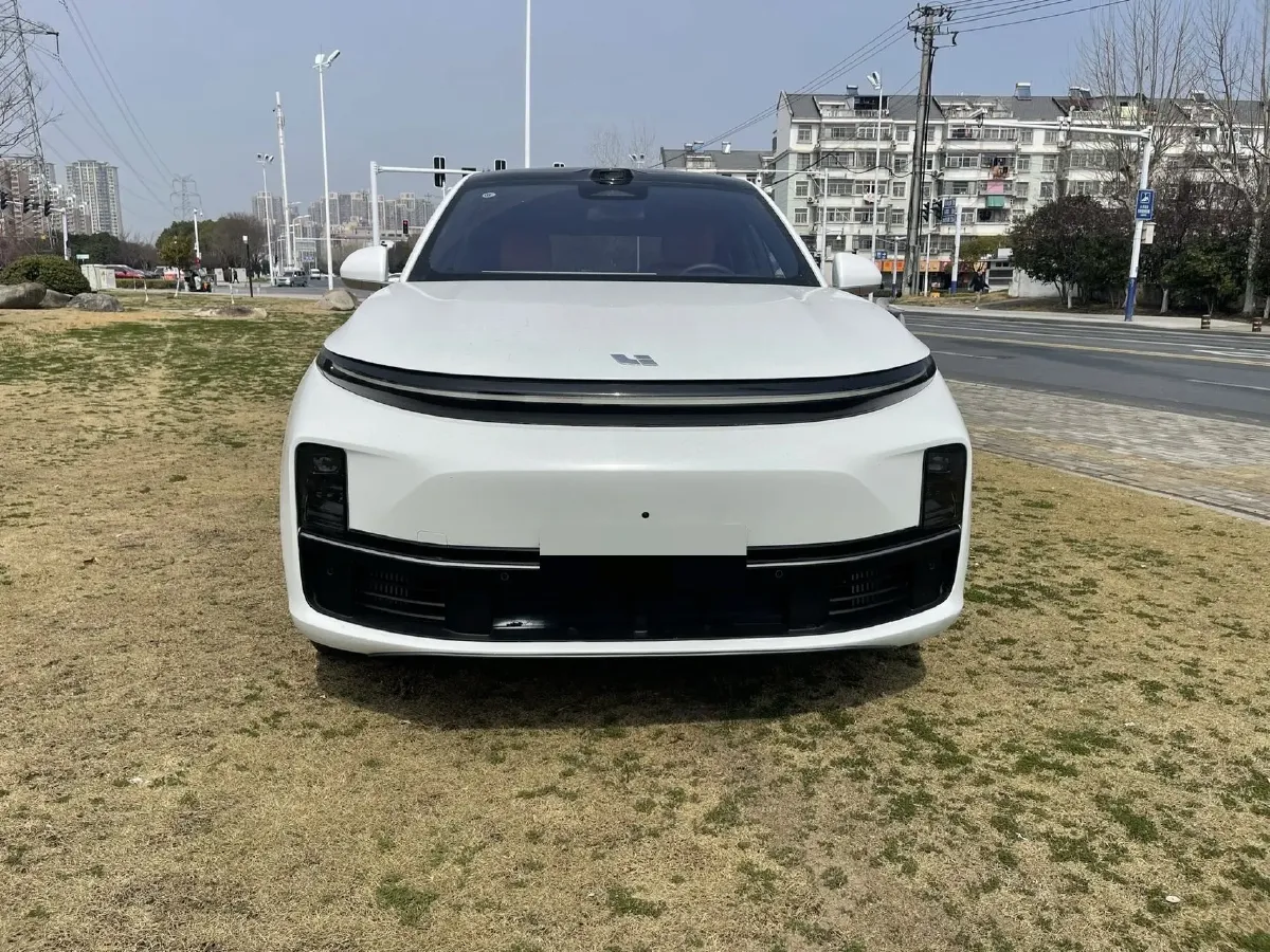 2025 Li L7 Range Extended 154HP REEV,autocango,china used car exporter,china ev exporter,chinese used car exporter,chinese used ev exporter