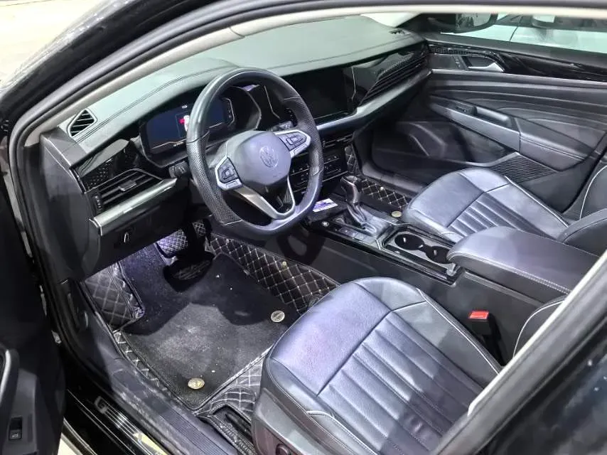 2022 Xpeng P7 BEV 60.2KWH,autocango,china used car exporter,china ev exporter,chinese used car exporter,chinese used ev exporter