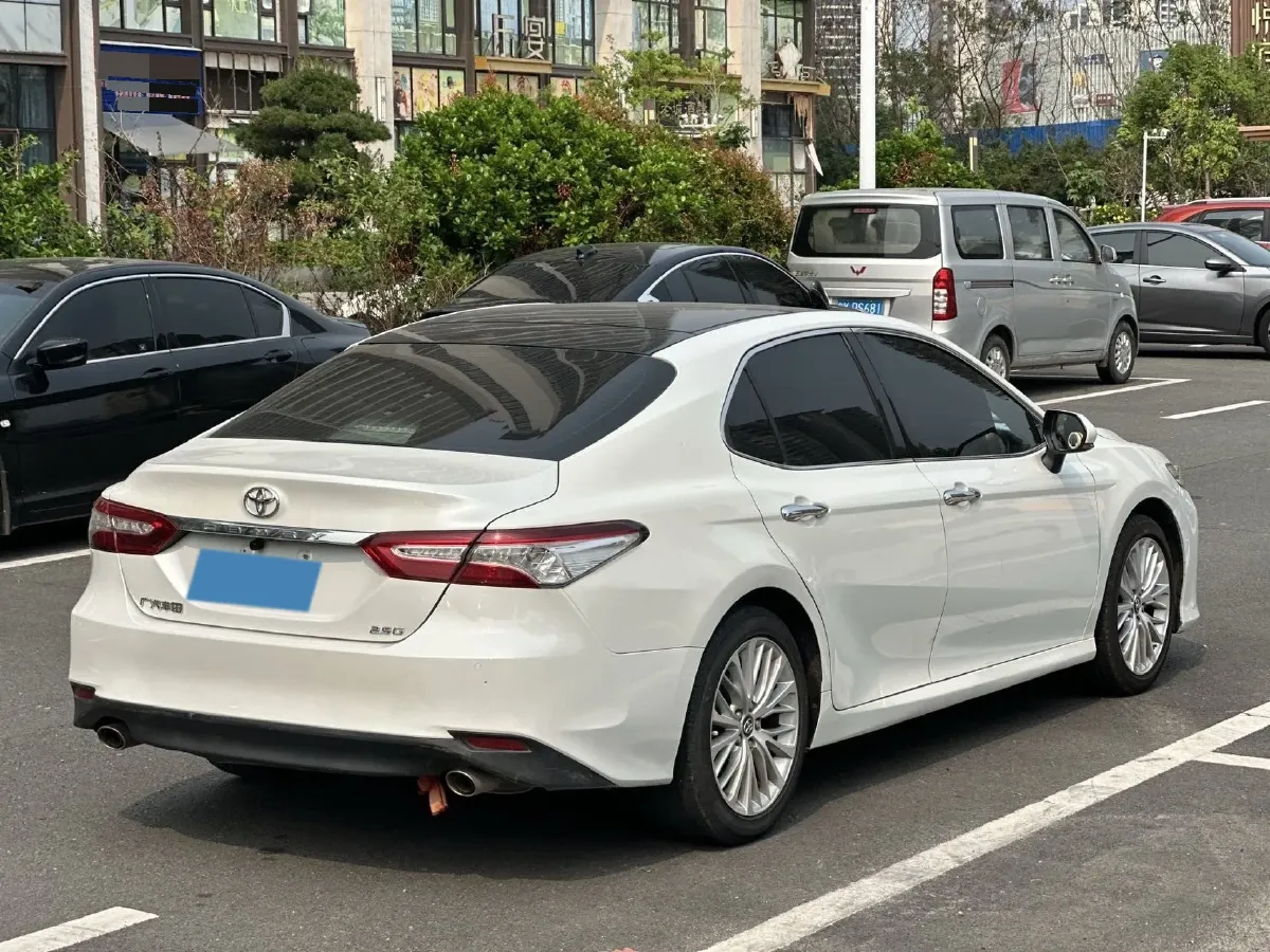 2019 Toyota Camry 2.5L 209HP L4 8AT,autocango,china used car exporter,china ev exporter,chinese used car exporter,chinese used ev exporter