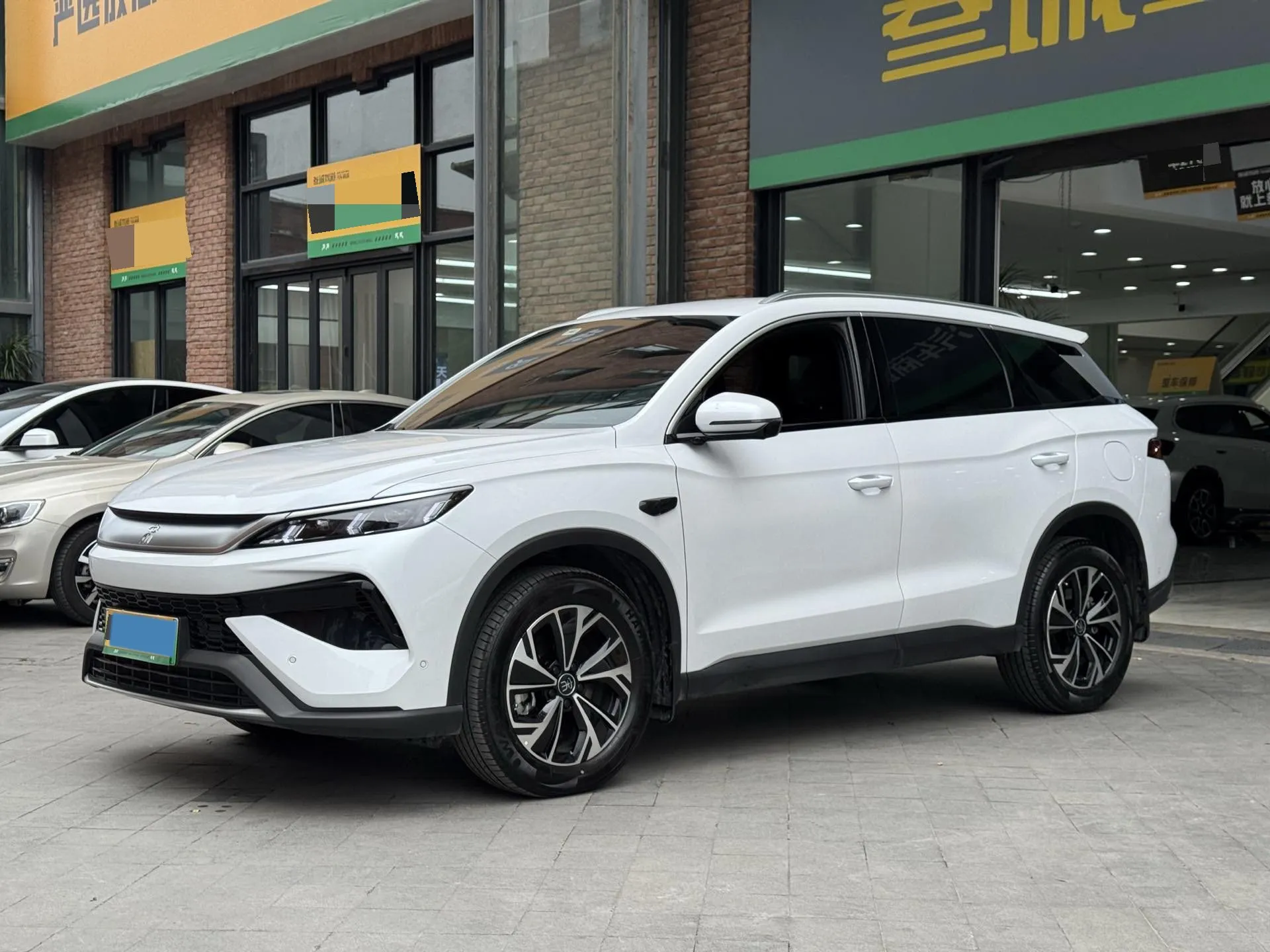 2025 BYD Song Pro 1.5L 101HP L4 E-CVT PHEV 12.9KWH