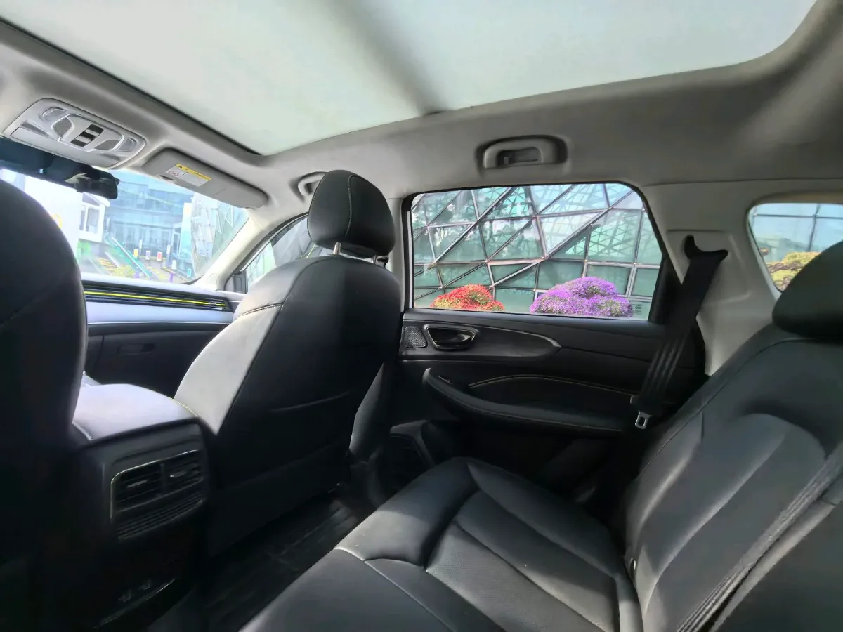 2021 Roewe RX5 1.5T 181HP L4 7DCT,autocango,china used car exporter,china ev exporter,chinese used car exporter,chinese used ev exporter