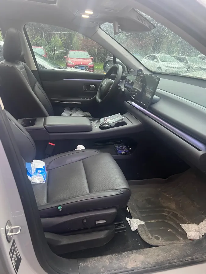 2024 Leapmotor C10 BEV 69.9KWH,autocango,china used car exporter,china ev exporter,chinese used car exporter,chinese used ev exporter