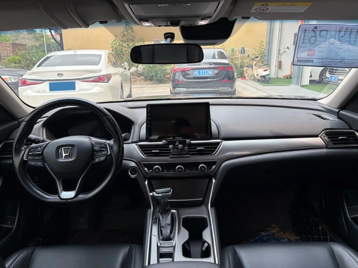 2021 Honda Accord 1.5T 194HP L4 CVT,autocango,china used car exporter,china ev exporter,chinese used car exporter,chinese used ev exporter