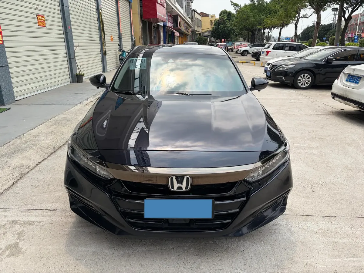 2021 Honda Accord 1.5T 194HP L4 CVT,autocango,china used car exporter,china ev exporter,chinese used car exporter,chinese used ev exporter